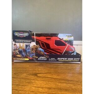 Micro Machines  Super Van City Transforming Playset & 3 Exclusive vehicles new